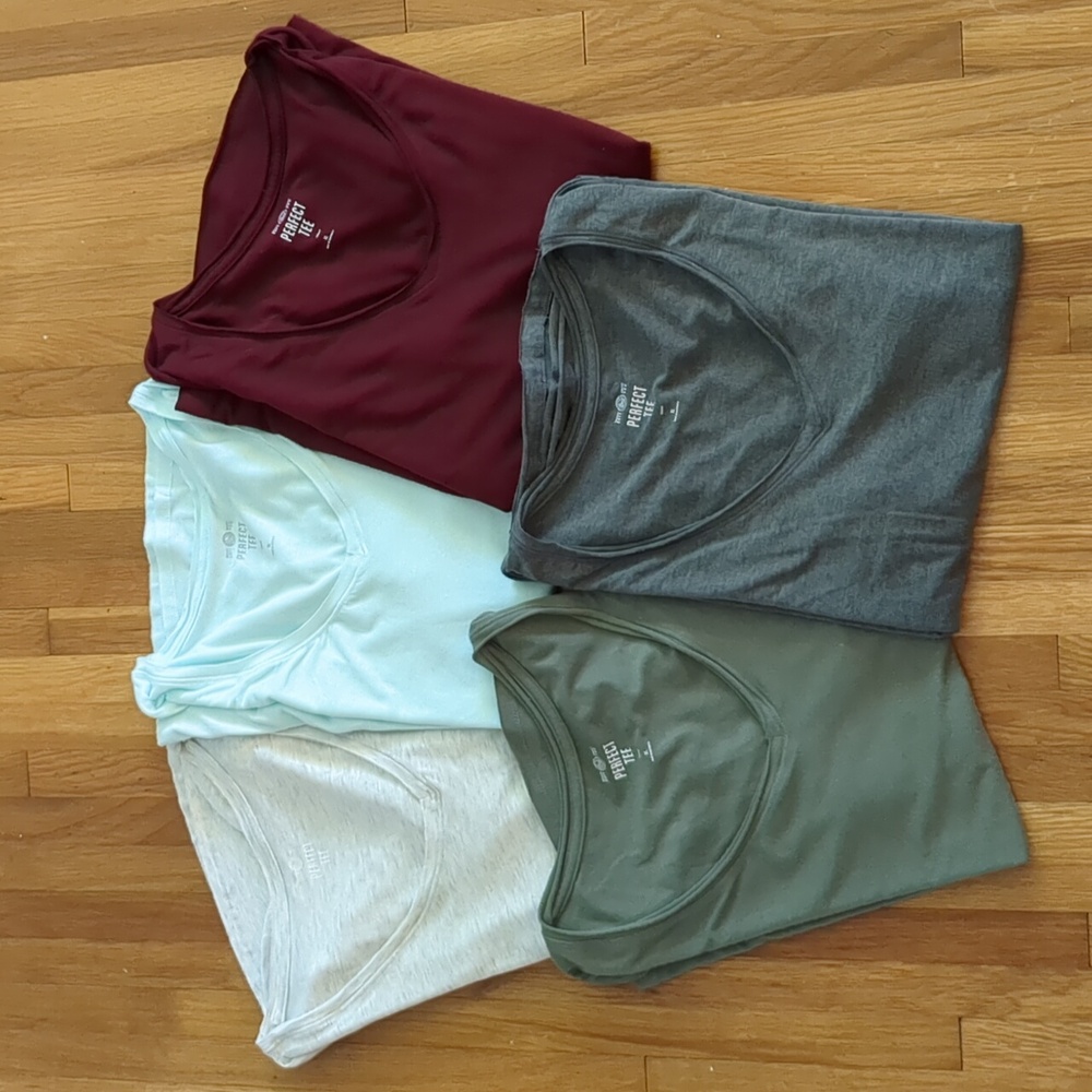 Lot of 5 SO Relaxed Perfect Tee T-shirts